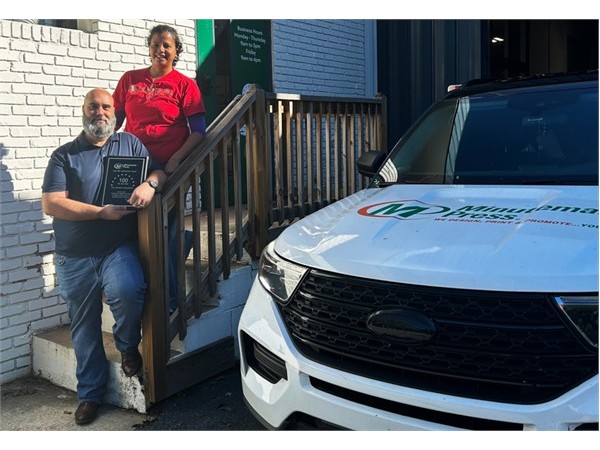{Minuteman Press Franchise Owner Eric Burrill Celebrates 8 Years & Grows Family Business in Avondale Estates, GA}