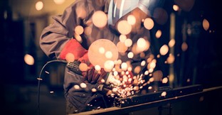 How can you prepare your manufacturing business for new tech advances?