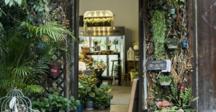 How to Sell a Florist