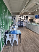 restaurant located broadmead village - 3