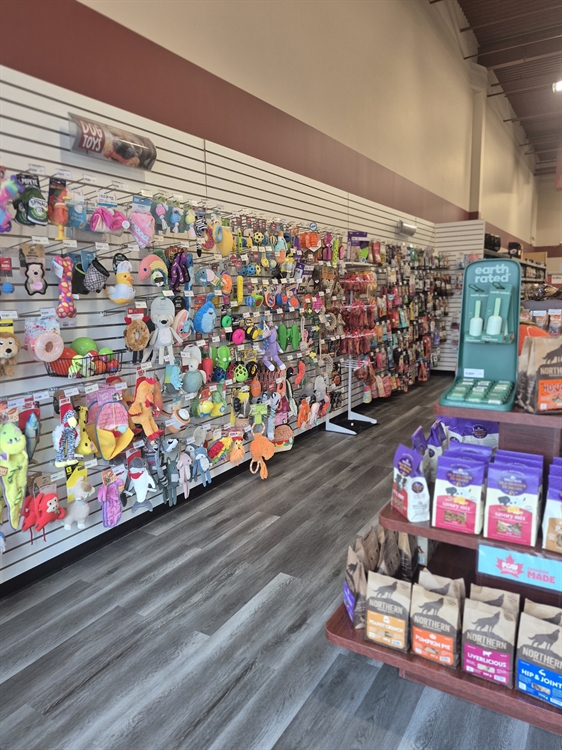 Global Pet Foods Franchise In Hamilton