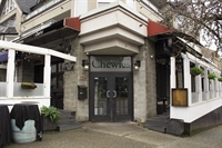 chewies oyster bar restaurant - 1