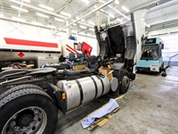 heavy duty truck repair - 1
