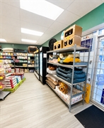 established pet food supply - 2