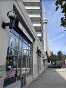 rare waterfront retail opportunity - 1