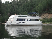 established seasonal houseboat rental - 3