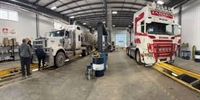 semi truck lubrication maintenance - 1