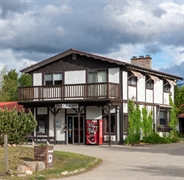 18 unit highway motel - 2