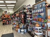 independent pet store - 1