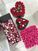 established 7-year floral gifting - 1