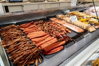 retail seafood more store - 3