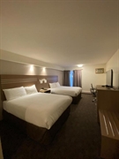 39-room independent motel highway - 3