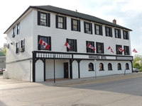 hotel port hope - 2