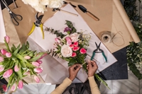 profitable established flower shop - 1