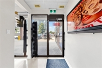 confidential eye care business - 2