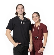 e-commerce medical scrub business - 1