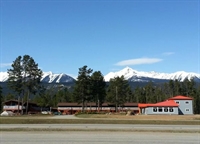 30-unit motel restaurant the - 1