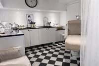 established beauty salon whistler - 1