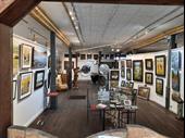 fine art gallery gift