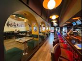 restaurant bar downtown vancouver