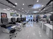 luxury nail salon for
